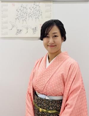 秋山　綾子さん