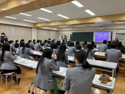 手話出前講座講義風景写真