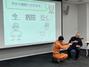 消防署手話出前講座写真jpg