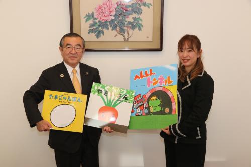 絵本寄附