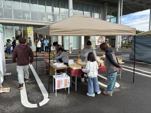 アイデミ・マルシェ