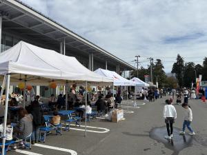 アイデミ・マルシェ