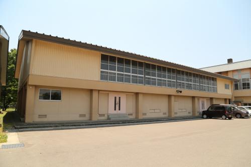 勤労青少年体育センター