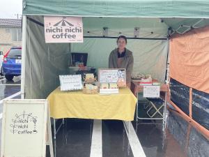 nichi nichi coffeeさんの出店の様子