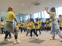 ダンスチャレンジ発表会の様子1