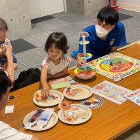 食育ゲームで遊ぶ子ども達4